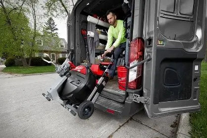 MXF LSDP MX FUEL™ Большая прочистная машина с POWERTREDZ™ Milwaukee купить в Минске