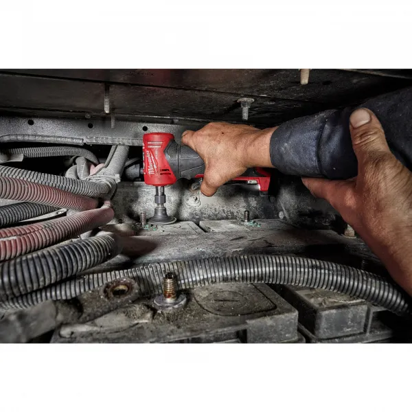 M12 FUEL™ угловая цанговая шлифмашина M12 FDGA-0 Milwaukee купить в Минске