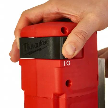 Дрель на магнитной станине с электромагнитом MDE 41 Milwaukee купить в Минске