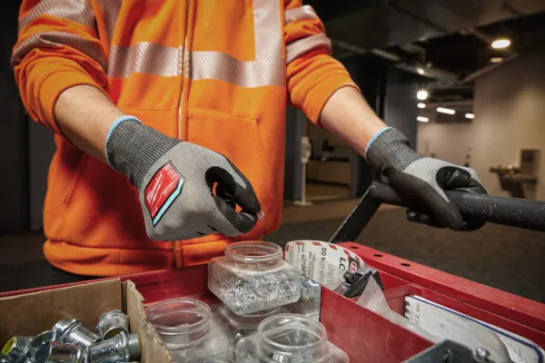 Перчатки полиуретановые Hi-Dex с защитой от минимальных рисков, уровень 2, размер XXL/11 Milwaukee купить в Минске