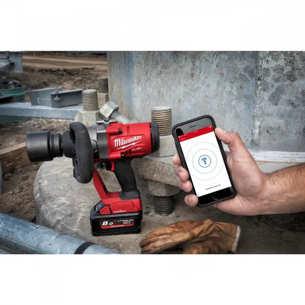Аккумуляторный высокомоментный импульсный гайковерт с фиксацией фрикционным кольцомM18 ONEFHIWF1-802X FUEL ONE-KEY (1") Milwaukee купить в Минске