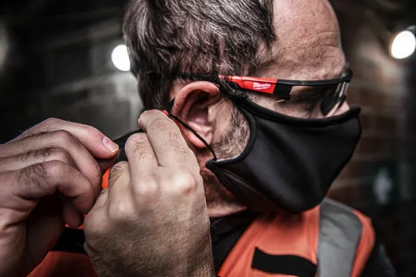 Маска для лица Performance Face Covering S/M Milwaukee купить в Минске