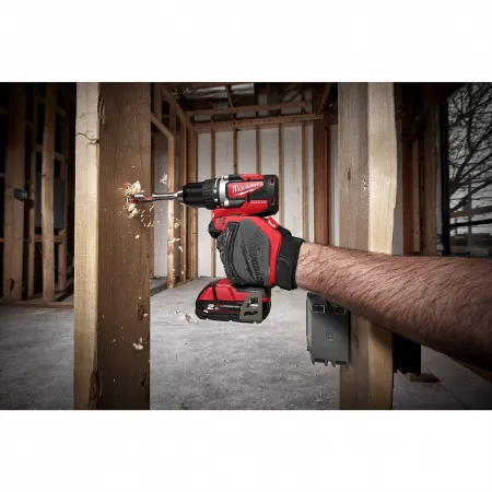 M18™ Компактная бесщеточная дрель - шуруповерт M18 CBLDD-402C Milwaukee купить в Минске