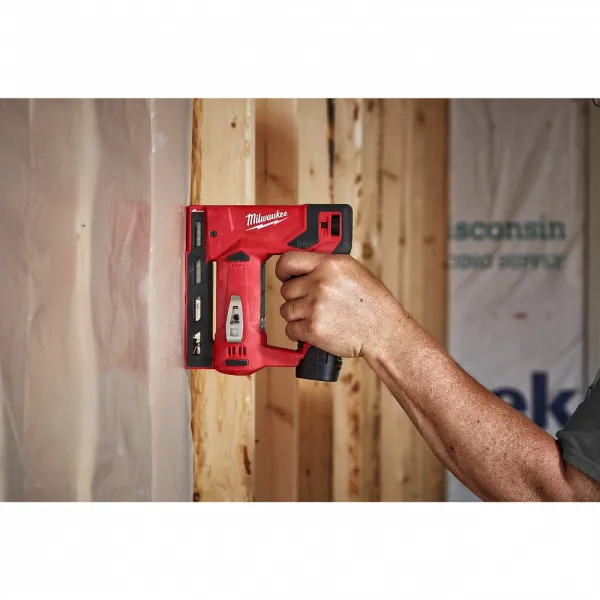 M12™ субкомпактный степлер M12 BST-202X Milwaukee купить в Минске