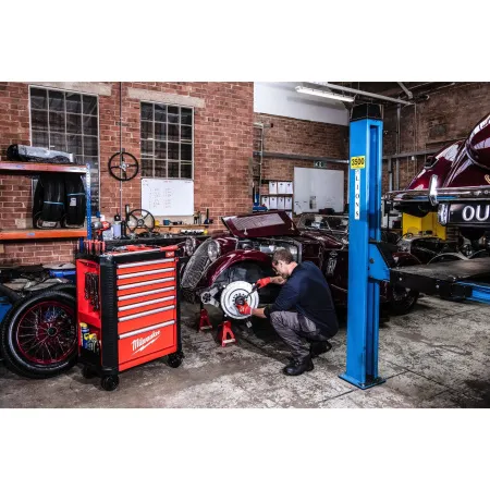 Инструментальная тележка 30˝ / 78 см, 7 полок (1 шт.) Milwaukee купить в Минске