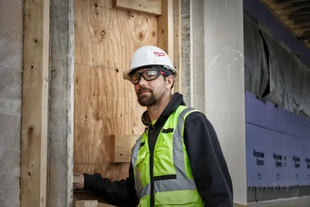 Очки с повышенной защитой с уплотняющей вставкой прозрачные Milwaukee купить в Минске