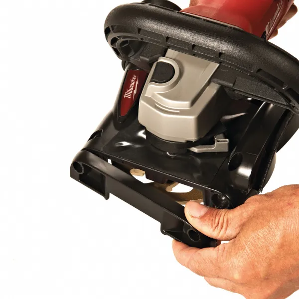 1550 Вт Углошлифовальная машина с системой пылеудаления AGV 15-125 XC DEG-SET Milwaukee купить в Минске