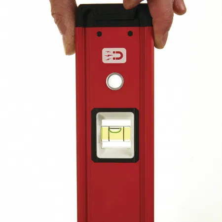 REDSTICK™ в корпусе Backbone 80 см магнитный Milwaukee купить в Минске