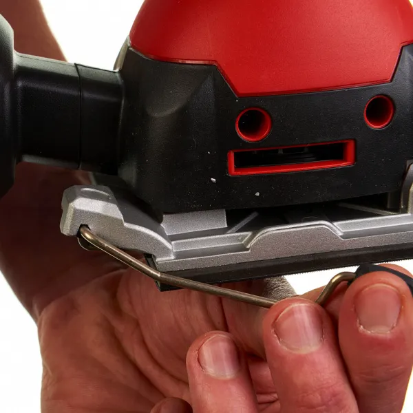 ШЛИФМАШИНА 1/4" SPS 140 Milwaukee купить в Минске