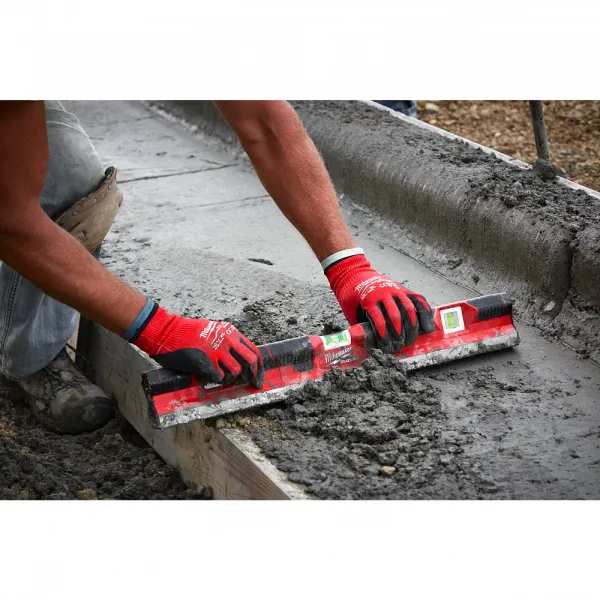 REDSTICK™ уровни для работы с бетоном 60 см не магнитный Milwaukee купить в Минске