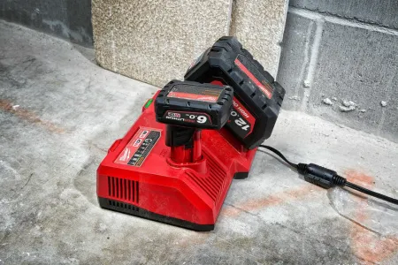 M12™ —  M18™ Сверхбыстрое зарядное устройство Milwaukee купить в Минске