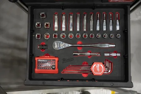 Ложемент для ящика с выдвижными отсекамиPACKOUT (70 предм.) Milwaukee купить в Минске
