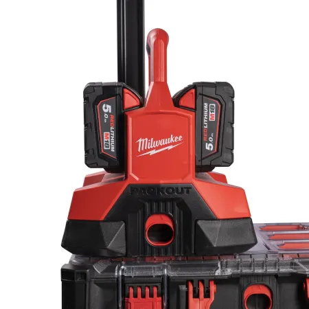 Зарядное устройство M18 PC6 EU на 6 аккумуляторов Milwaukee купить в Минске