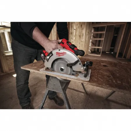 M18™ Бесщеточная 66 мм дисковая пила по дереву и пластику M18 BLCS66-502X Milwaukee купить в Минске