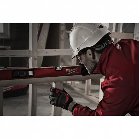 REDSTICK™ в корпусе Backbone 80 см магнитный Milwaukee купить в Минске