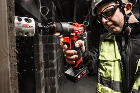 Аккумуляторная дрель-шуруповерт M12 FDD2-202X Milwaukee купить в Минске