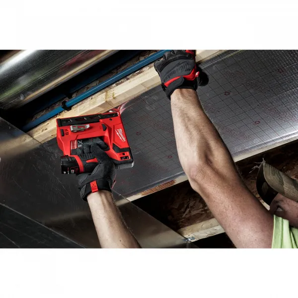 M12™ субкомпактный степлер M12 BST-202X Milwaukee купить в Минске