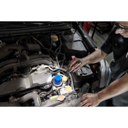 Аккумуляторный фонарь заряжаемый через USB L4 FMLED-301 Milwaukee купить в Минске