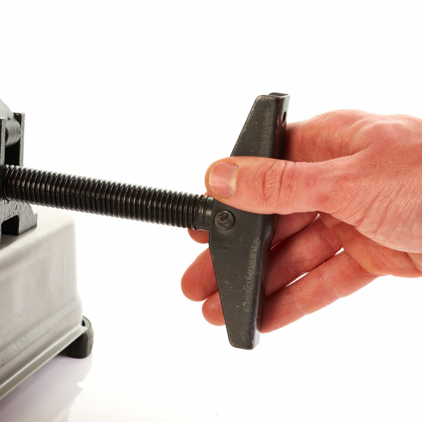 2300 Вт отрезная пила CHS 355 Milwaukee купить в Минске