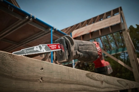 Полотно для сабельной пилы, демонтажное по дереву, дереву с гвоздями, пластику с твердосплавными зубьями AX CARBIDE TEETH 230 мм/ шаг зуба 5 мм (1 шт) (экоупак.) (замена для 48005226) Milwaukee купить в Минске