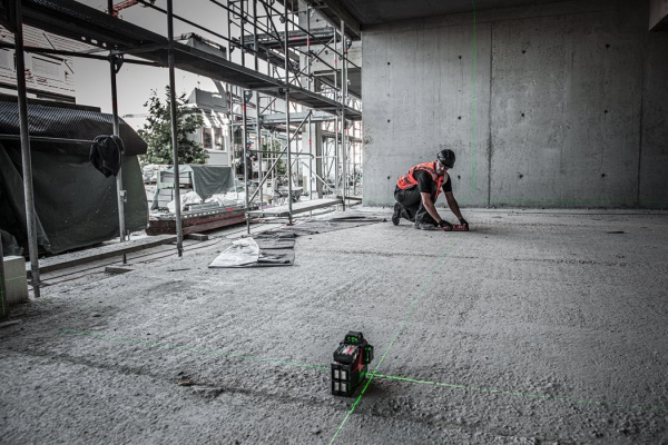 Нивелир лазерный мультилинейный M12 3PL-0C Milwaukee купить в Минске