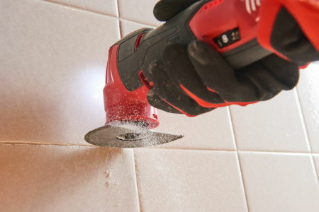 Аккумуляторный мультиинструментM12FMT-0 FUEL Milwaukee купить в Минске