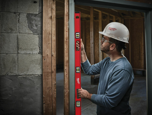 Уровень I-BEAM 120 см, магнитный Milwaukee купить в Минске