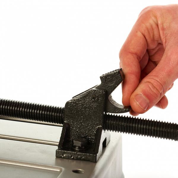 2300 Вт отрезная пила CHS 355 Milwaukee купить в Минске