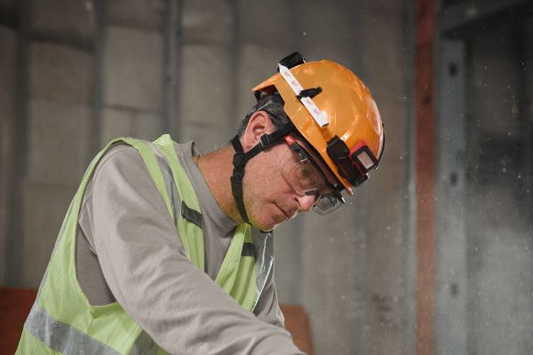 Защитные очки 1 шт. Milwaukee купить в Минске