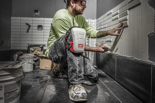 Наколенники защитные Premium Milwaukee купить в Минске