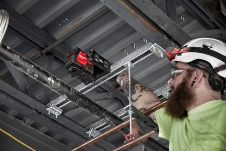 Нивелир лазерный линейно-точечный L4 CLLP-301C Milwaukee купить в Минске