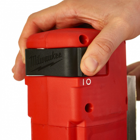 Дрель на магнитной станине с электромагнитом MDE 41 Milwaukee купить в Минске