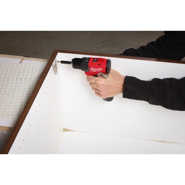 Дрель-шуруповёрт аккумуляторная бесщёточная ударная M12 BLPDRC-202С (40Нм)(ЗУ+2аккум.Х2Ач) Milwaukee купить в Минске