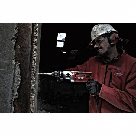 1010 Вт Двухскоростная ударная дрель PD2E 24 RS Milwaukee купить в Минске