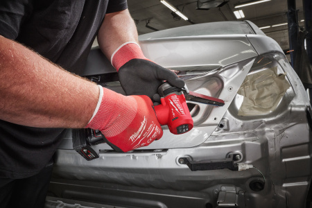 Аккумуляторная ленточная шлифовальная машина M12 FBFL13-0 (без АКБ и ЗУ) Milwaukee купить в Минске Аккумуляторная ленточная шлифовальная машина M12 FBFL13-0 (без АКБ и ЗУ) Milwaukee купить в Минске