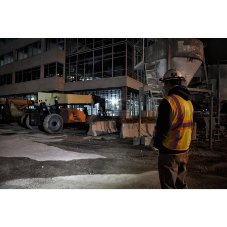 Фонарь аккумуляторный заряжаемый через USB L4 HL-301 Milwaukee купить в Минске