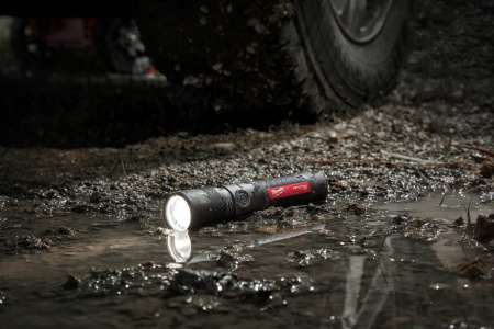 Налобный фонарь заряжаемый через USB L4 TMLED-201 Milwaukee купить в Минске