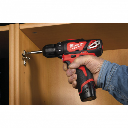 М12™ субкомпактный шуруповерт M12 BDD-402C Milwaukee купить в Минске М12™ субкомпактный шуруповерт M12 BDD-402C Milwaukee купить в Минске