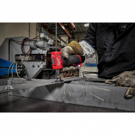 M12 FUEL™ угловая цанговая шлифмашина M12 FDGA-422B Milwaukee купить в Минске M12 FUEL™ угловая цанговая шлифмашина M12 FDGA-422B Milwaukee купить в Минске