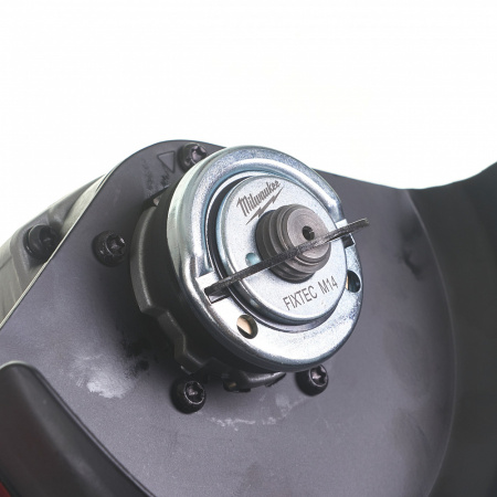 1250 Вт Углошлифовальная машина с AVS, тормозом и лопаточным выключателем AGV 13 XSPDEB Milwaukee купить в Минске 1250 Вт Углошлифовальная машина с AVS, тормозом и лопаточным выключателем AGV 13 XSPDEB Milwaukee купить в Минске