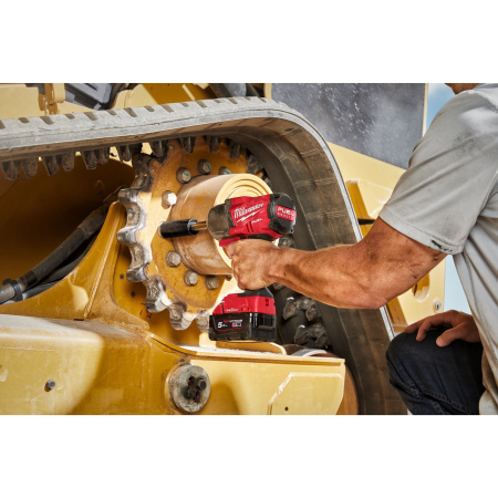 Аккумуляторный высокомоментный ударный гайковерт с фрикционным кольцом и удлиненным шпинделем M18 ONEFHIWF12E-0X FUEL ONE-KEY (1/2") Milwaukee купить в Минске