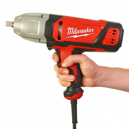 Гайковерт ударный IPWE 400 R (1/2'') Milwaukee купить в Минске Гайковерт ударный IPWE 400 R (1/2'') Milwaukee купить в Минске