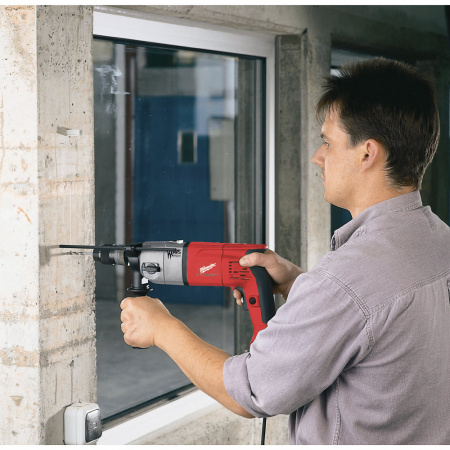 1010 Вт Двухскоростная ударная дрель PD2E 24 RS Milwaukee купить в Минске