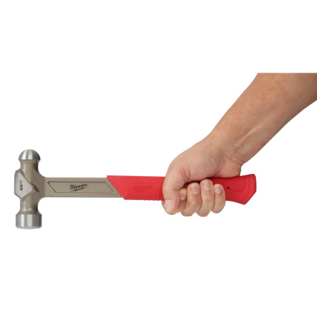 Стальной молоток с шаровидным бойком 680 g Ball Peen Hammer Milwaukee купить в Минске Стальной молоток с шаровидным бойком 680 g Ball Peen Hammer Milwaukee купить в Минске