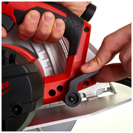 235 мм дисковая пила (85 мм глубина пропила) CS 85 SB Milwaukee купить в Минске 235 мм дисковая пила (85 мм глубина пропила) CS 85 SB Milwaukee купить в Минске