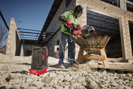 Портативный аккумулятор MXF PBE-0 Milwaukee купить в Минске