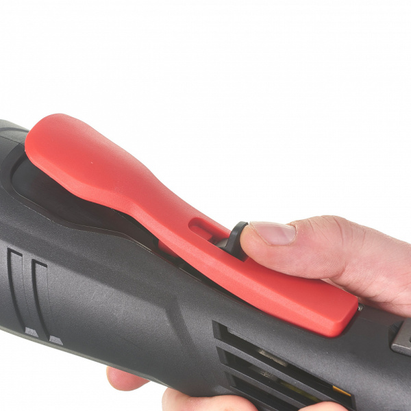 1250 Вт Углошлифовальная машина с AVS, тормозом и лопаточным выключателем AGV 13 XSPDEB Milwaukee купить в Минске