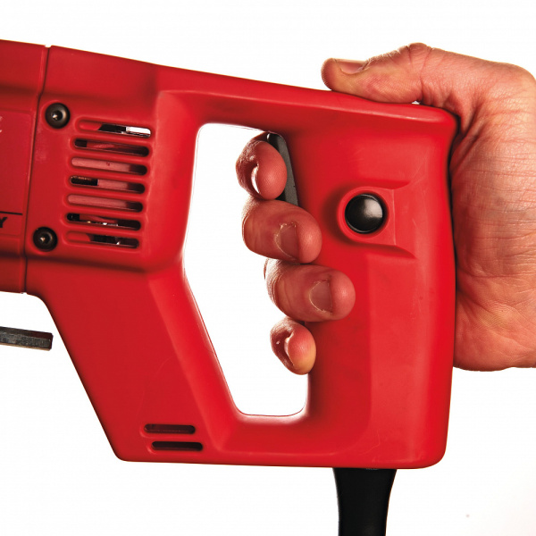 900 Вт двухскоростная дрель B2E 16 RLD Milwaukee купить в Минске 900 Вт двухскоростная дрель B2E 16 RLD Milwaukee купить в Минске