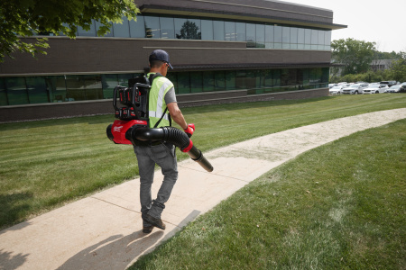 Аккумуляторная ранцевая воздуходувка M18 F2BPB-0 FUEL (без АКБ и ЗУ) Milwaukee купить в Минске