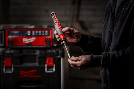 Отвертка универсальная 27 в 1 Milwaukee купить в Минске